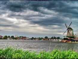 Molinos de Viento de Zaanse Schans: Un Viaje al Corazón de la Holanda Tradicional